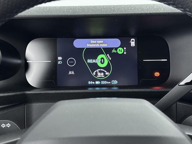 Renault TWINGO urban range techno 27.5 kWh | 18'' Inch Velgen | Adaptieve Cruise Control | Google Navigatie | Stoelverwarming | Dodehoekdetectie | Achteruitrijcamera | Climate Control | Apple CarPlay & Android Auto