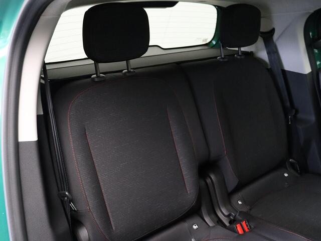 Renault TWINGO urban range techno 27.5 kWh | 18" lichtmetalen velgen | Stoelverwarming | Parkeersensoren voor/achter | Blind spot warning |