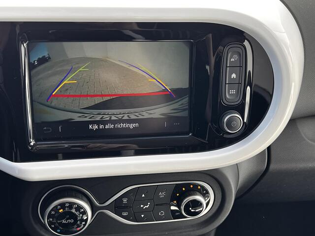 Renault TWINGO Z.E. R80 E-Tech Série Limitée Urban Night 22 kWh / Dealer onderhouden / Accu SoH 94,91 % / 3 fase laden / Airco / Stoelverwarming / Navigatie / Apple Carplay Android / 16" LM wielen + All Season banden /