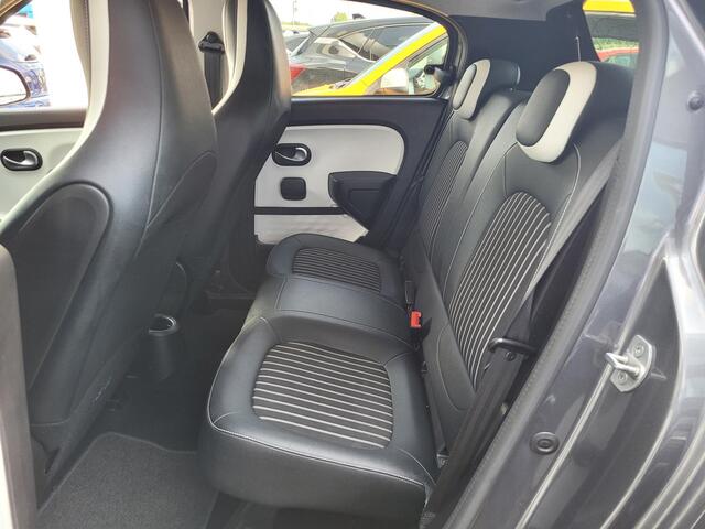 Renault TWINGO 1.0 SCe Intens | Carplay | Half Leder | Cruise Control | Parkeersensoren Achter