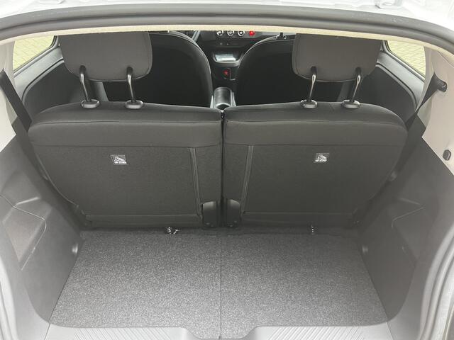 Renault TWINGO urban range techno 27.5 kWh | All season banden |