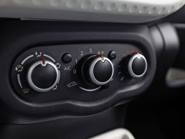 Renault TWINGO 1.0 SCe Collection (AIRCO, ELEK RAMEN, CRUISE, SPORTSTOELEN, NIEUWE APK, NIEUWSTAAT)