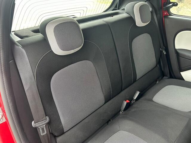 Renault TWINGO 1.0 SCe COLLECTION I PRIJS INCLUSIEF NIEUWE APK, ONDERHOUDSBEURT EN GARANTIE
