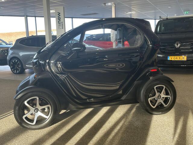 Renault TWIZY Intens 45 45 KM / 2 ZITPLAATSEN / WEINIG KILOMETERS / AL VANAF 16 JARIG LEEFTIJD RIJBAAR /