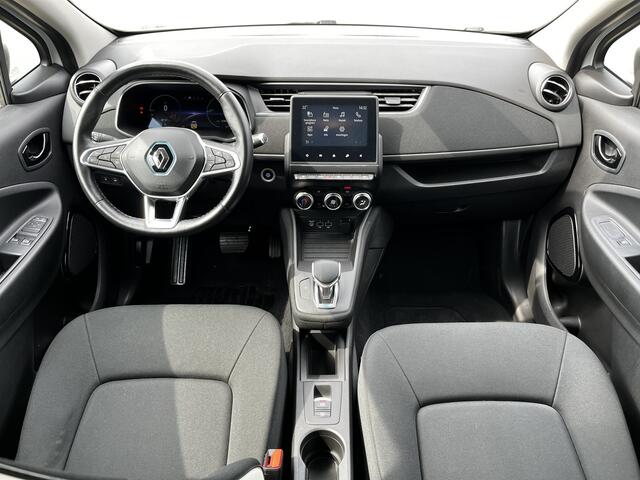 Renault ZOE E-Tech Electric R110 Life 41 kWh (AccuHuur) / ¤2000,- subsidie mogelijk! / Stoelverw. / Stuurverw. / Apple Carplay - Android Auto /