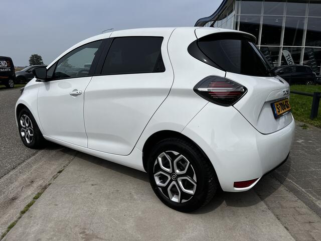 Renault ZOE E-Tech Electric R110 Life 41 kWh (AccuHuur) / ¤2000,- subsidie mogelijk! / Stoelverw. / Stuurverw. / Apple Carplay - Android Auto /