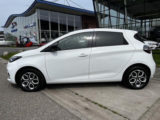 Renault ZOE E-Tech Electric R110 Life 41 kWh (AccuHuur) / ¤2000,- subsidie mogelijk! / Stoelverw. / Stuurverw. / Apple Carplay - Android Auto /