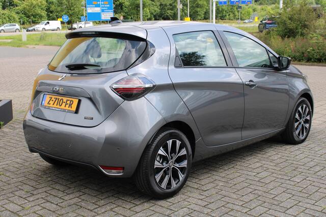 Renault ZOE R135 Evolution 52 kWh | Prijs is EXCL. ¤.2.000 SUBSIDIE ! | NL-Auto | Demo| Pack Winter | Warmtepomp
