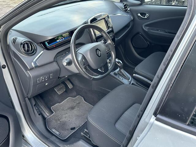 Renault ZOE R110 Limited 41 kWh (Huuraccu) | Parkeersensoren | Navi | Cruise | LMV | Dealer Onderhouden!