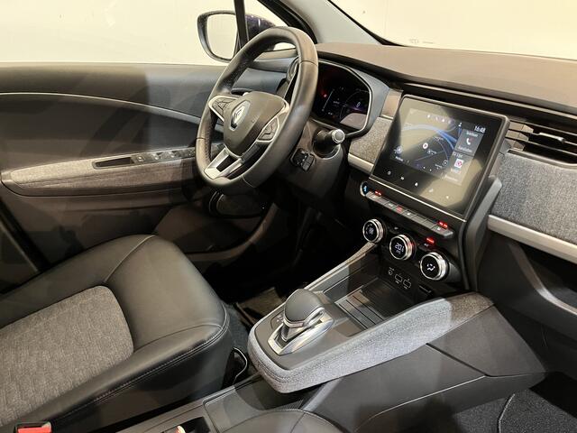 Renault ZOE R110 Experience 52 kWh (Huuraccu) ¤ ,- Met Subsidie / CarPlay / Camera / Airco / Cruise Control / LMV / Navigatie / 11.000 KM !! Prijs ex BTW ¤ 12.355,-