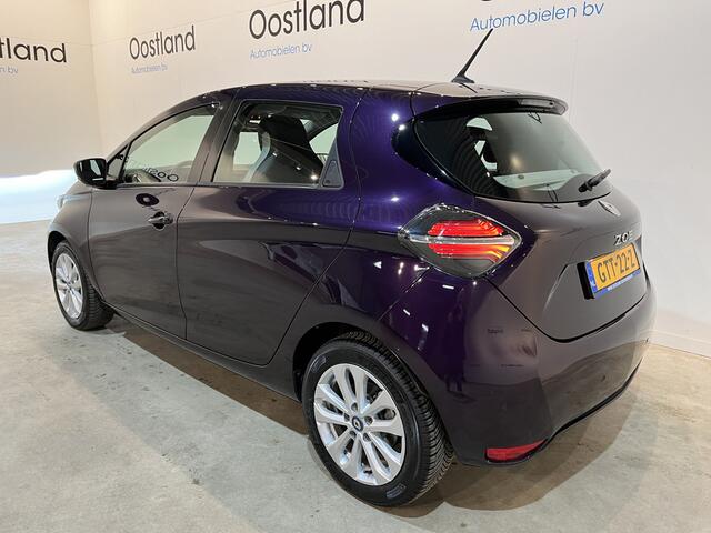 Renault ZOE R110 Experience 52 kWh (Huuraccu) ¤ ,- Met Subsidie / CarPlay / Camera / Airco / Cruise Control / LMV / Navigatie / 11.000 KM !! Prijs ex BTW ¤ 12.355,-
