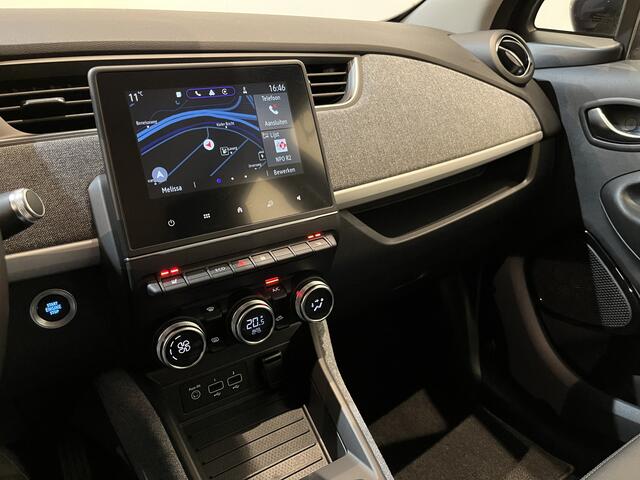 Renault ZOE R110 Experience 52 kWh (Huuraccu) ¤ ,- Met Subsidie / CarPlay / Camera / Airco / Cruise Control / LMV / Navigatie / 11.000 KM !! Prijs ex BTW ¤ 12.355,-