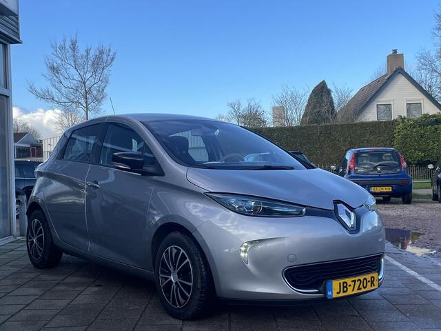 Renault ZOE R240 Intens 22 kWh (ex Accu) /Airco/Cruise/Navi/parkeersenoren achter/Led dagrijverl/