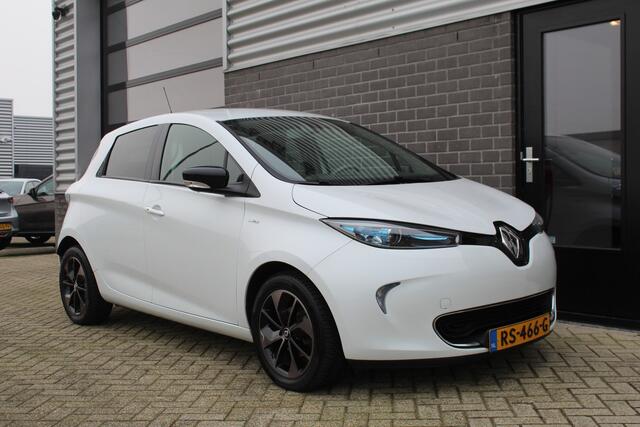 Renault ZOE Q90 Bose Quickcharge 41 kWh / Camera / Huur accu