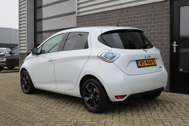 Renault ZOE Q90 Bose Quickcharge 41 kWh / Camera / Huur accu