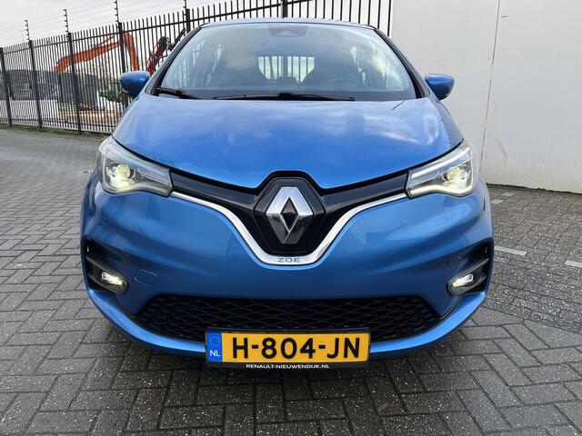 Renault ZOE R135 Zen 52 kWh / Trekhaak / koopaccu / parkeersensoren / applecarplay / androidauto