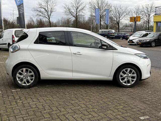 Renault ZOE R110 Limited 41 kWh (ex Accu) | Navi | Bluetooth | DAB | PDC incl. Camera | Keyless | ECC | Cruise Control
