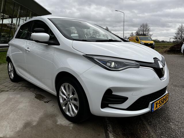 Renault ZOE E-Tech Electric R135 Experience 52 kWh (AccuHuur) / Apple Carplay / Android Auto / Lane assist / Climate / Keyless / 16'' LMV
