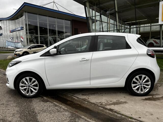 Renault ZOE E-Tech Electric R135 Experience 52 kWh (AccuHuur) / Apple Carplay / Android Auto / Lane assist / Climate / Keyless / 16'' LMV