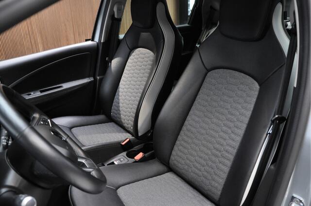 Renault ZOE R135 Evo 52 kWh Navi Leder Camera PDC LM velgen Climate Koop accu BTW auto