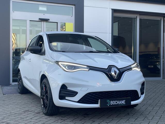 Renault ZOE R110 Life 52 kWh | Navigatie | Climate Control | LM velgen |