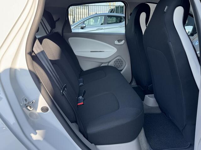 Renault ZOE R90 LIFE 41 kWh I KOOPACCU I AUTOMAAT I CRUISE CONTROL I NAVIGATIE I KEYLESS ENTRY
