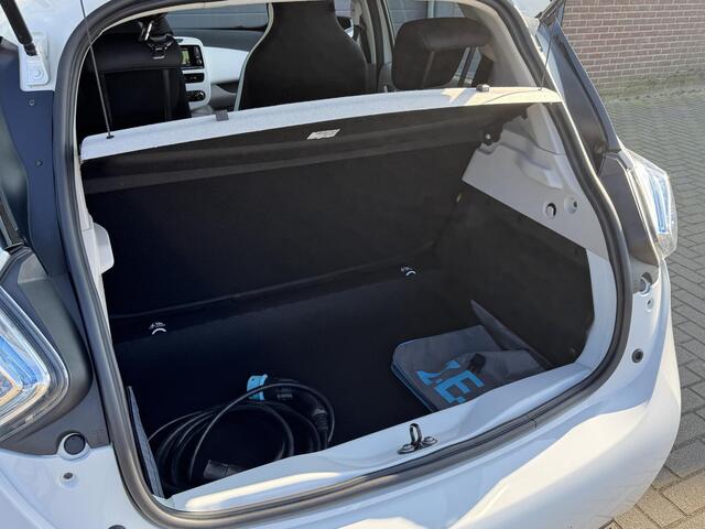 Renault ZOE R90 LIFE 41 kWh I KOOPACCU I AUTOMAAT I CRUISE CONTROL I NAVIGATIE I KEYLESS ENTRY