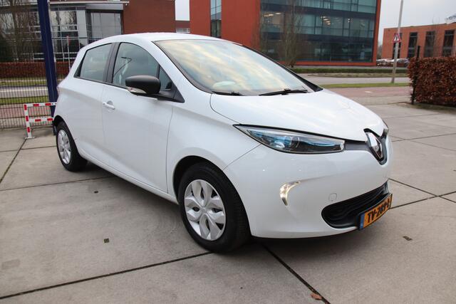 Renault ZOE 41 kWh koopaccu! R-link2, dealer onderhouden, Keyless,1e eig, PDC Aanbieding!