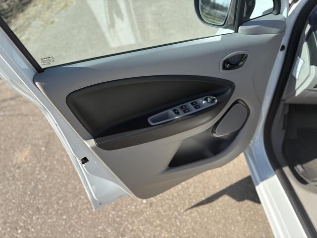Renault ZOE Q210 Zen Quickcharge 22 kWh (ex Accu) / 89dkm! NAP! / INCL BTW