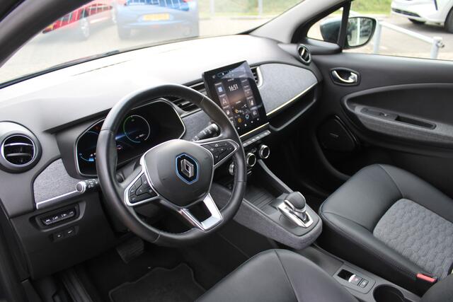 Renault ZOE R135 Intens 52 kWh (ex Accu) - Navi - Camera - Cruise - Verwarmd Stuurwiel - Bose - Rijklaar