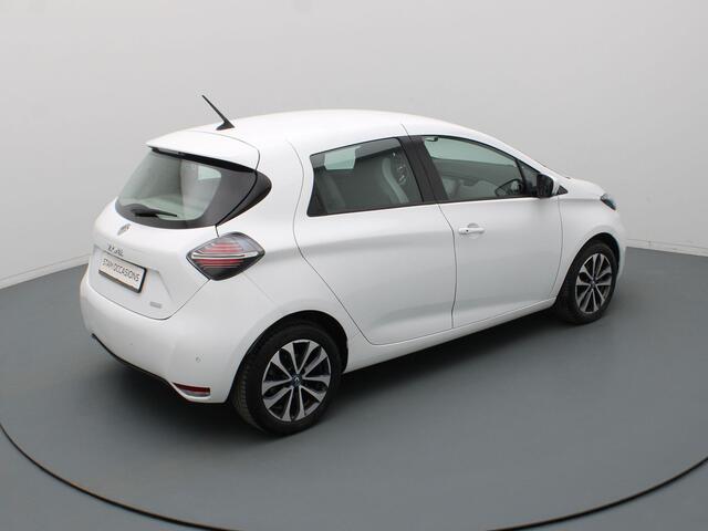 Renault ZOE R135 Zen 52 kWh HUURBATTERIJ Camera | Carplay | Climate | Parksens. v+a