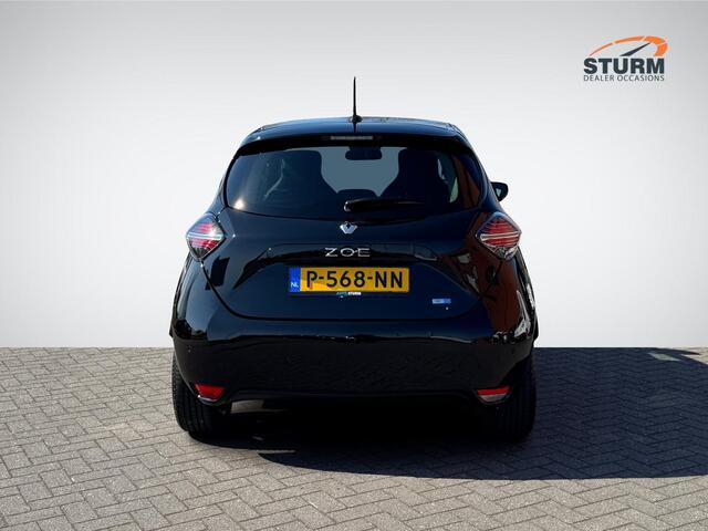 Renault ZOE R135 Intens 52 kWh Koopaccu + Snellaadfunctie | Navigatie | LED Koplampen | Stuur- + Stoelverwarming | Camera | Dodehoek Detectie | Rijklaarprijs!