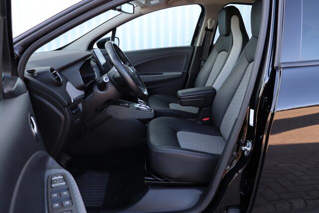 Renault ZOE R135 Intens 52 kWh | Koopaccu | Stoel-/Stuurverwarming | CCS snellader | Navigatie