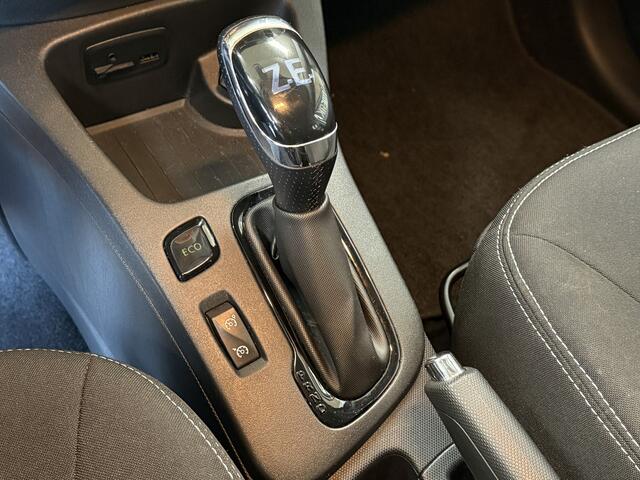 Renault ZOE R110 Limited 41 kWh (Huur Accu) Navi | Pdc | Camera | Keyless | Clima | 100 % Dealer onderhouden!
