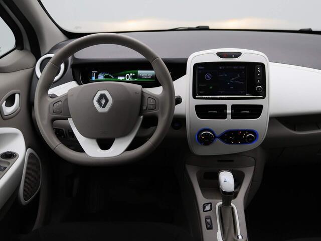 Renault ZOE R90 Life 41 kWh | Incl. Koopaccu | PDC Achter | Licht- & Regensensor | Full-Map Navigatie | Cruise Control & Snelheidsbegrenzer | Climate Control | Keyless