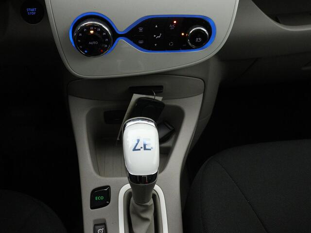Renault ZOE R90 Life 41 kWh | KOOPACCU | Navigatie |