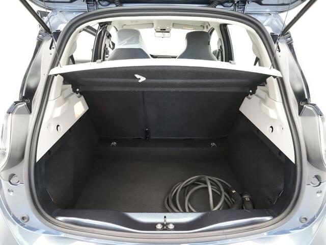 Renault ZOE R135 Limited 52 kWh koopaccu Navigatie Stuurverwarming Camera Led 69