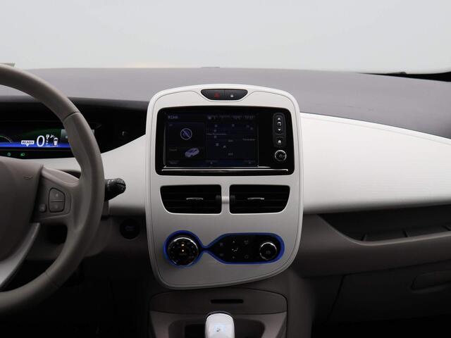 Renault ZOE R90 Life 41 kWh | KOOPACCU | Navigatie | Climate Control | Parkeersensoren |
