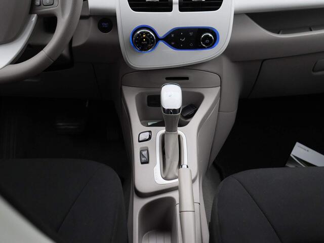 Renault ZOE R90 Life 41 kWh | KOOPACCU | Navigatie | Climate Control | Parkeersensoren |