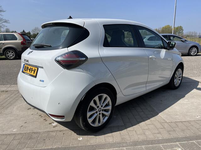 Renault ZOE E-Tech Electric Experience 52 kWh (ex Accu-huuraccu) / dealer onderhouden Camera / PDC V+A / Apple Carplay - Android Auto / Airco /