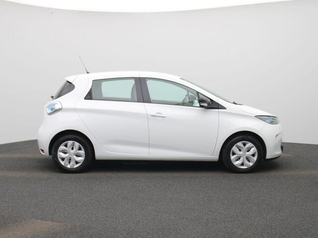 Renault ZOE R90 Life 41 kWh | INCL.KOOPACCU|PDC | Navigatie | Climat control |