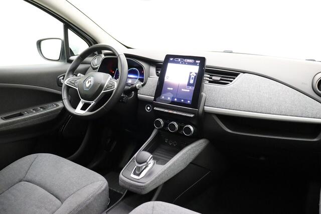 Renault ZOE R135 Intens 52 kWh 100% Elektrisch | Eigen Accu | Camera | Navigatie | Climate Control | Licht metalen velgen | Parkeersensor | 1e eigenaar