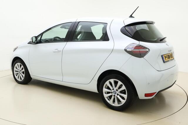 Renault ZOE R135 Intens 52 kWh 100% Elektrisch | Eigen Accu | Camera | Navigatie | Climate Control | Licht metalen velgen | Parkeersensor | 1e eigenaar