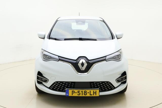 Renault ZOE R135 Intens 52 kWh 100% Elektrisch | Eigen Accu | Camera | Navigatie | Climate Control | Licht metalen velgen | Parkeersensor | 1e eigenaar