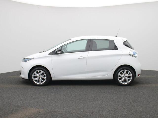 Renault ZOE R110 Limited 41 kWh | Navigatie | Achteruitrijcamera | Parkeersensoren | Cruise & Climate Control | Apple / Android Carplay