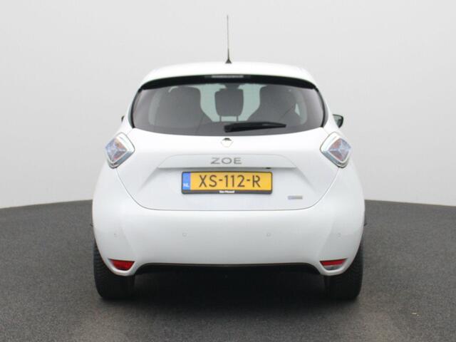Renault ZOE R110 Limited 41 kWh | Navigatie | Achteruitrijcamera | Parkeersensoren | Cruise & Climate Control | Apple / Android Carplay