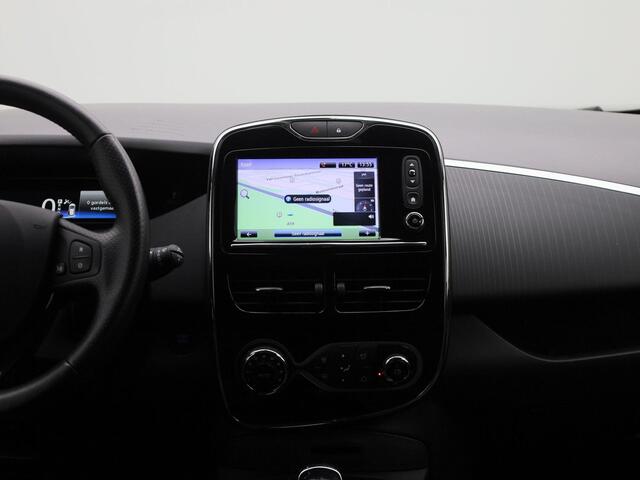 Renault ZOE R110 Limited 41 kWh | Navigatie | Achteruitrijcamera | Parkeersensoren | Cruise & Climate Control | Apple / Android Carplay