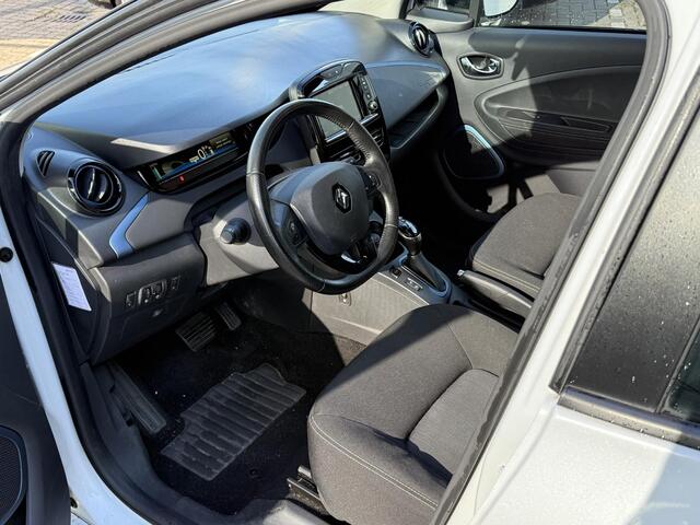 Renault ZOE R110 Limited 41 kWh (Koopaccu) (Hoge instap) Camera | Navigatie | Dealer Onderhouden
