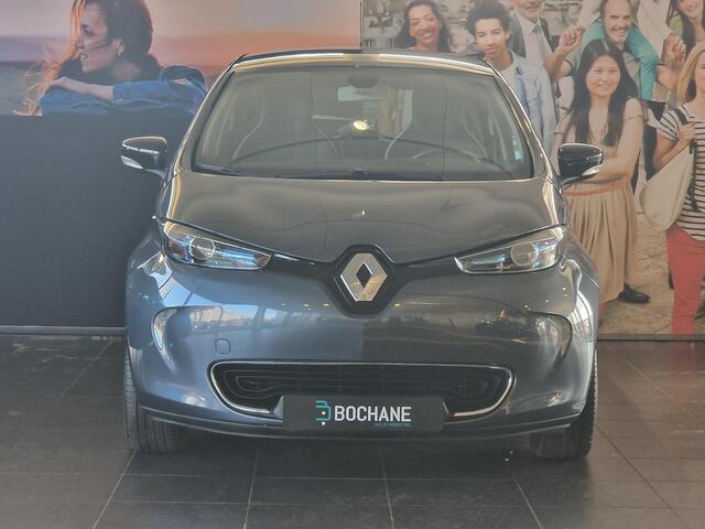 Renault ZOE R110 Iconic 41 kWh (ex Accu) NAVIGATIE | ACHTERUITRIJCAMERA | PARKEERSENSOREN ACHTER | CLIMATE CONTROL