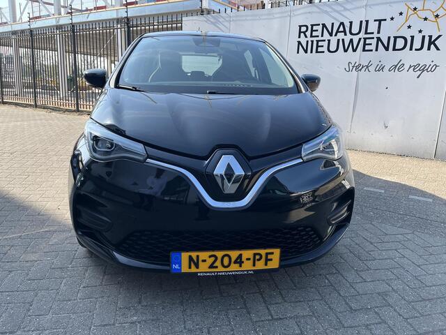 Renault ZOE R135 Limited 52 kWh / AIRCO / NAVIGATIE / PARKEERSENSOREN / APPLE CARPLAY ANDROID AUTO
